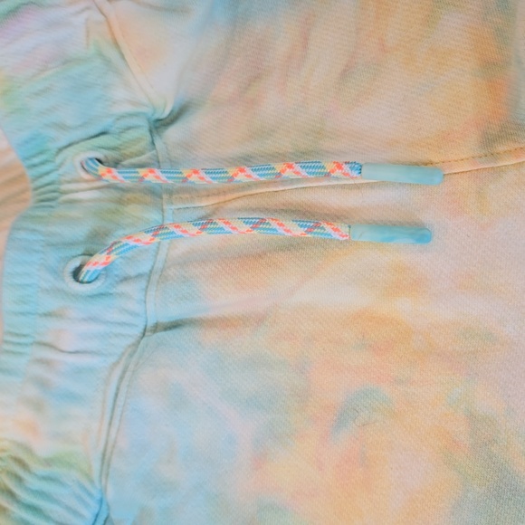 Athleta Girl All Play Farallon short - Picture 2 of 3